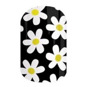 Jamberry Simply Daisy *90s Vibe